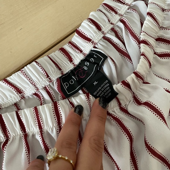 Off the shoulder long sleeve shirt - Picture 2 of 2